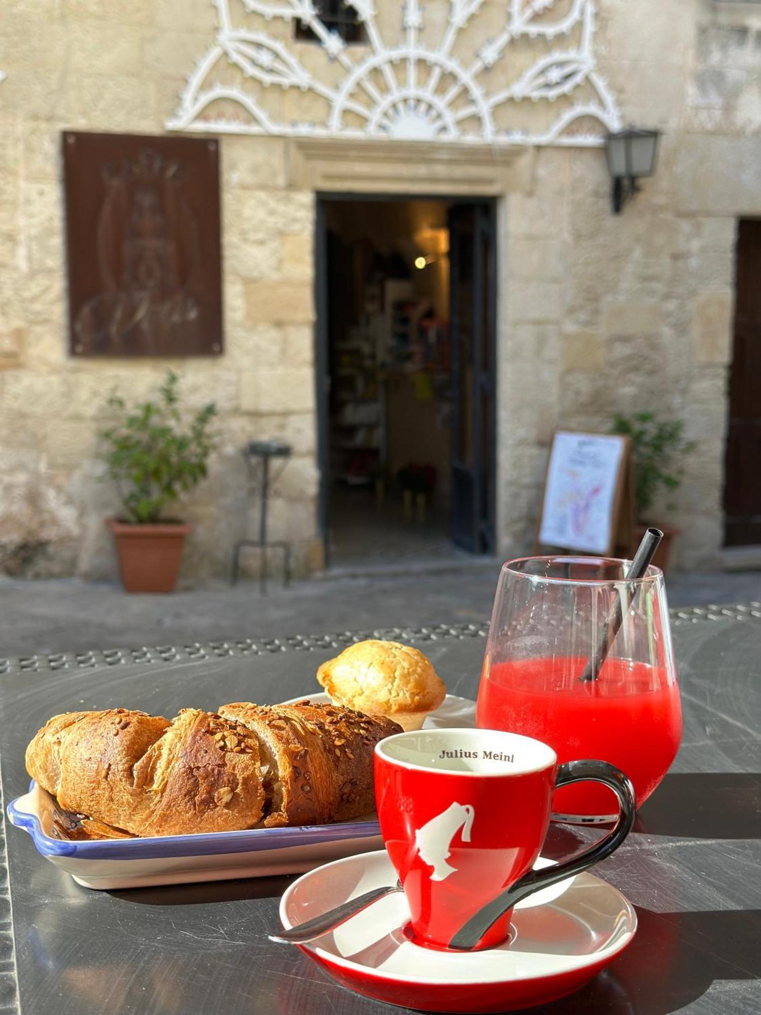 Bed and Breakfast Dimora Santa Domenica Scorrano  Exterior foto